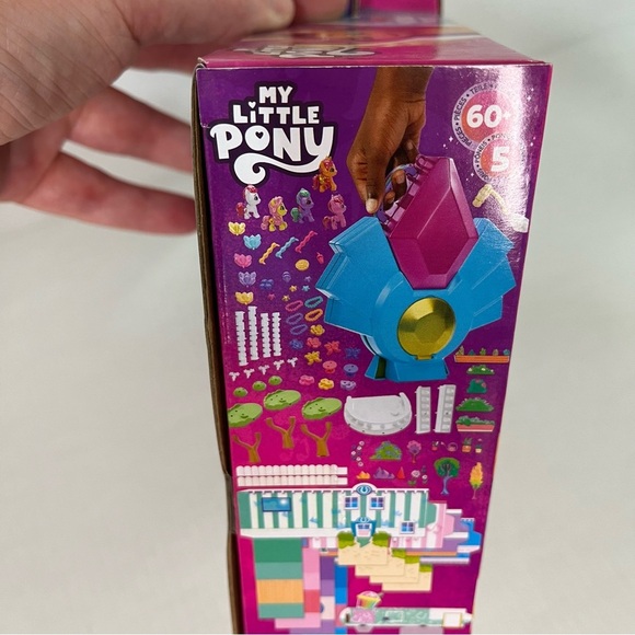 NWT My Little Pony 60 plus piece Mini World Magic Epic Mini Crystal Brighthouse - Picture 9 of 9